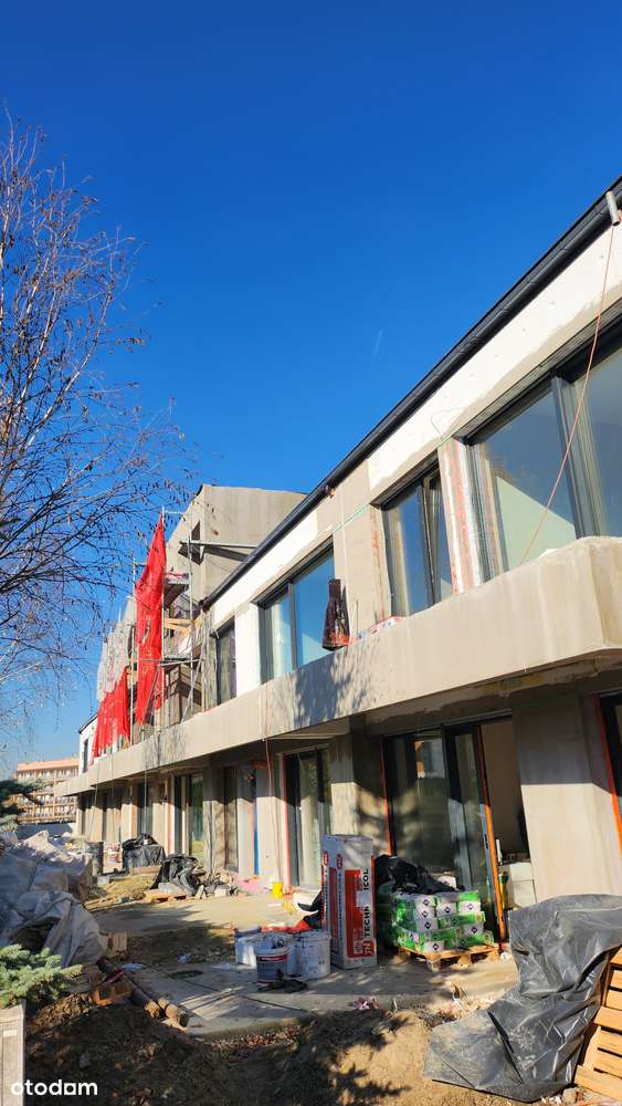 Nowoczesne 3-pokojowe mieszkanie z balkonem-4