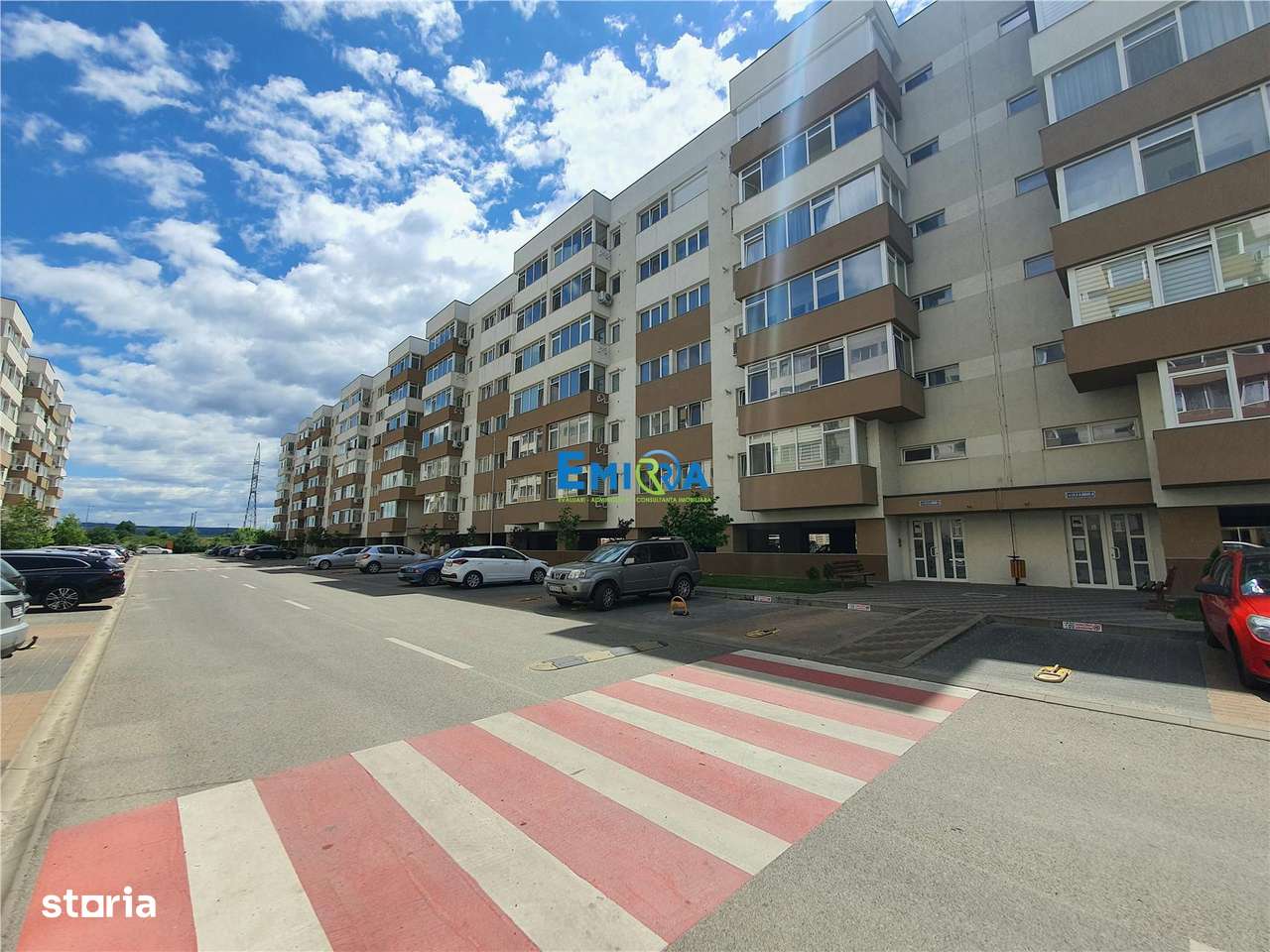 Apartament vanzare Bacau, Nord, 2 camere Bloc Fiald Etaj 5-0