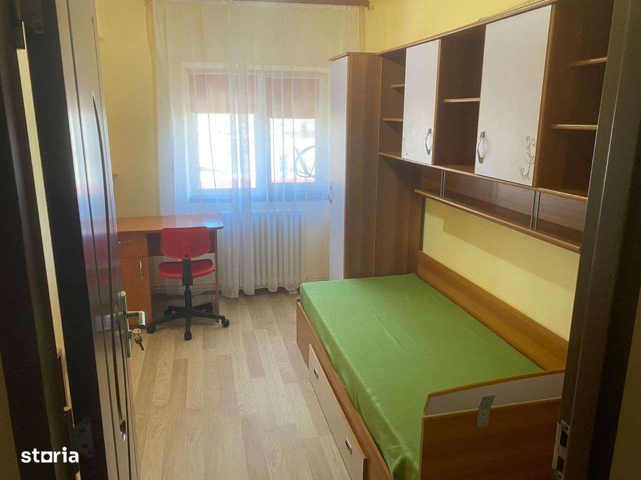 Ultracentral Târgoviște, închiriere apartament 3 camere - Imagine principală: 5/14