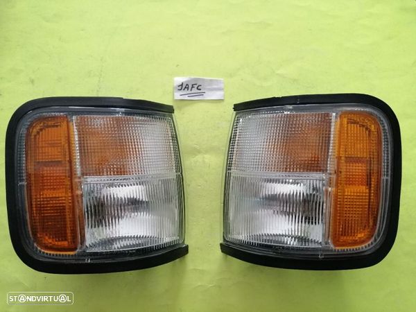 Farolins da frente Opel Monterey 3100 Turbo diesel NOVOS - 1