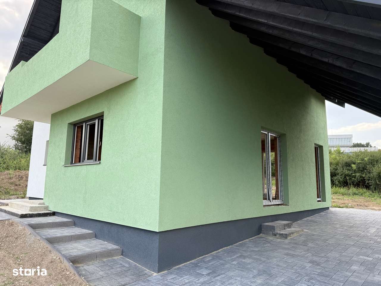 Casa individuala moderna cu 5 camere si 504 mp de curte in Selimbar - Imagine principală: 5/10