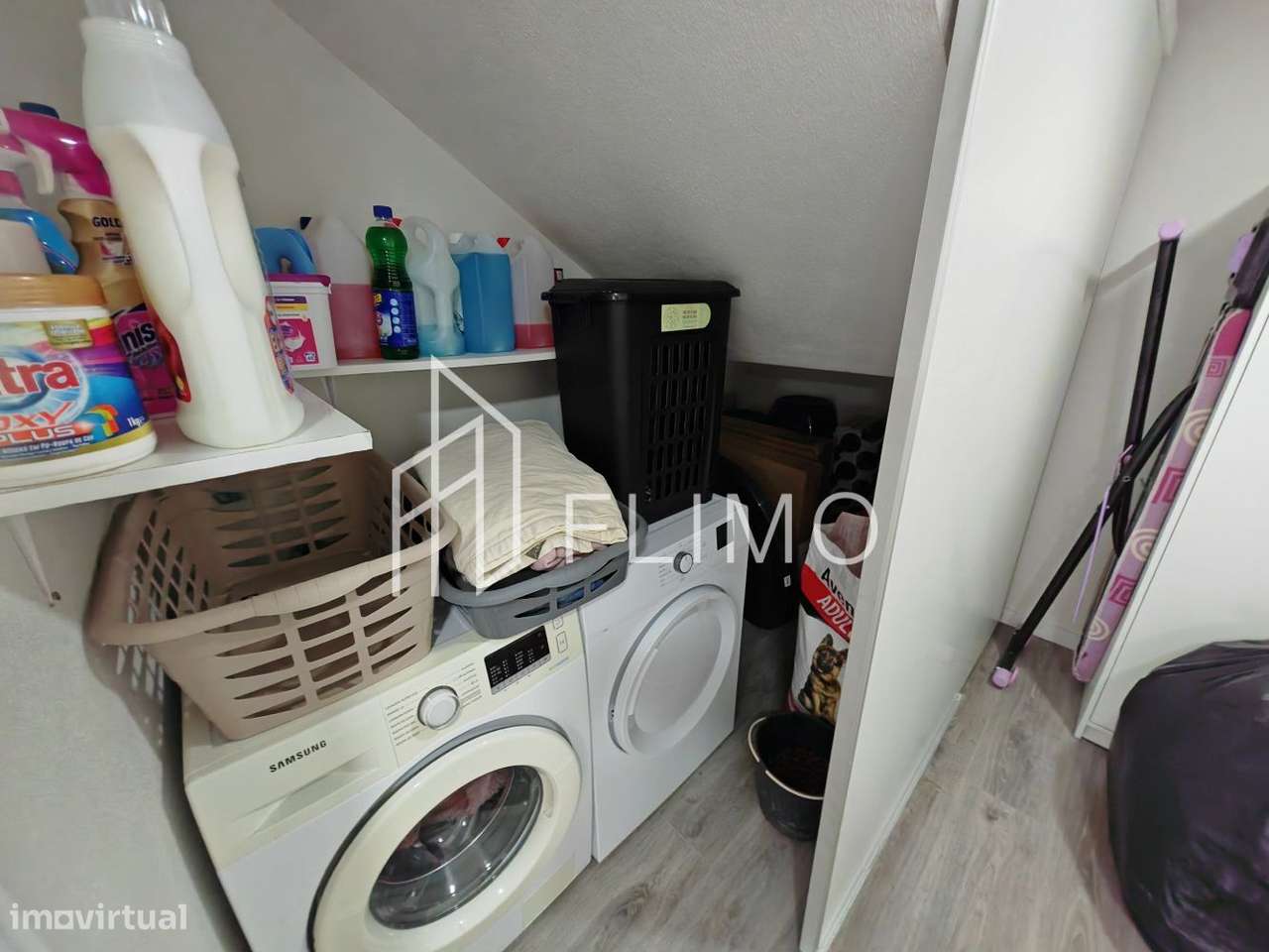 Moradia T4 em Arrifana-24