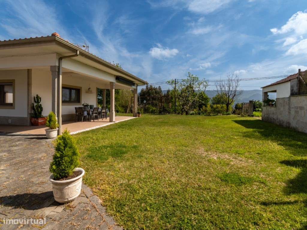 Encantadora Moradia Térrea V3-26