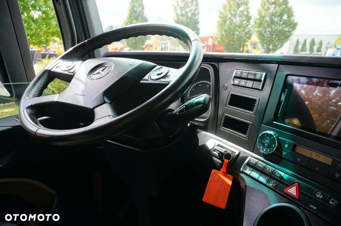 Mercedes-Benz Actros MP4 1851 Low Deck E6 StreamSpace / 9 sztuk - 23