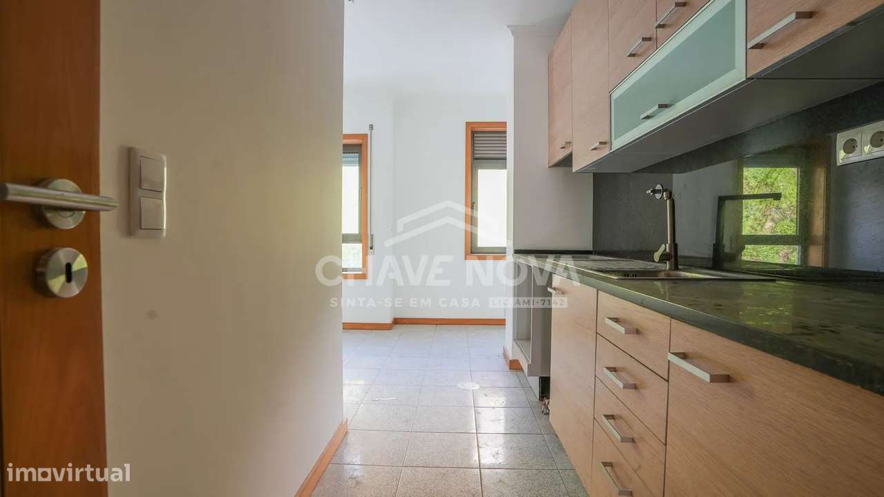 T2 c/ Terraço e Garagem em Melres - Grande imagem: 5/19