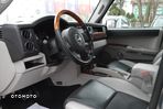 Jeep Commander 3.0 CRD Overland - 10