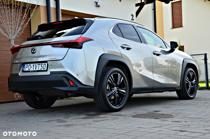 Lexus UX 200 GPF F Impression 2WD - 17