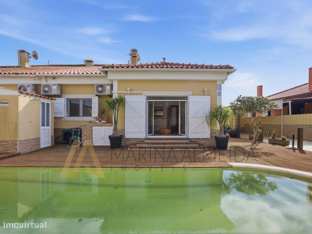 Moradia Térrea T3 geminada com aproveitamento de sótão, piscina, es...-19