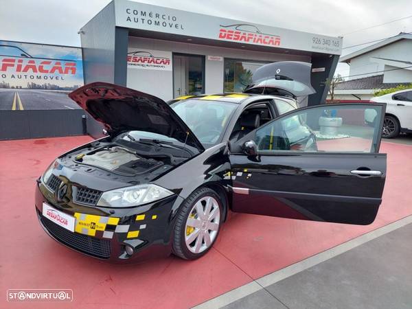 Renault Mégane 2.0 T 16V Sport - 28