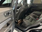 Volvo XC 60 B5 MHEV AT8 AWD R-Design - 13