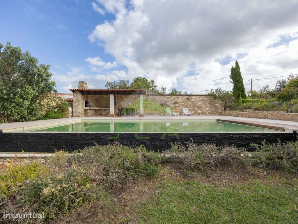 Moradia com terreno e piscina a 3km da Batalha-13