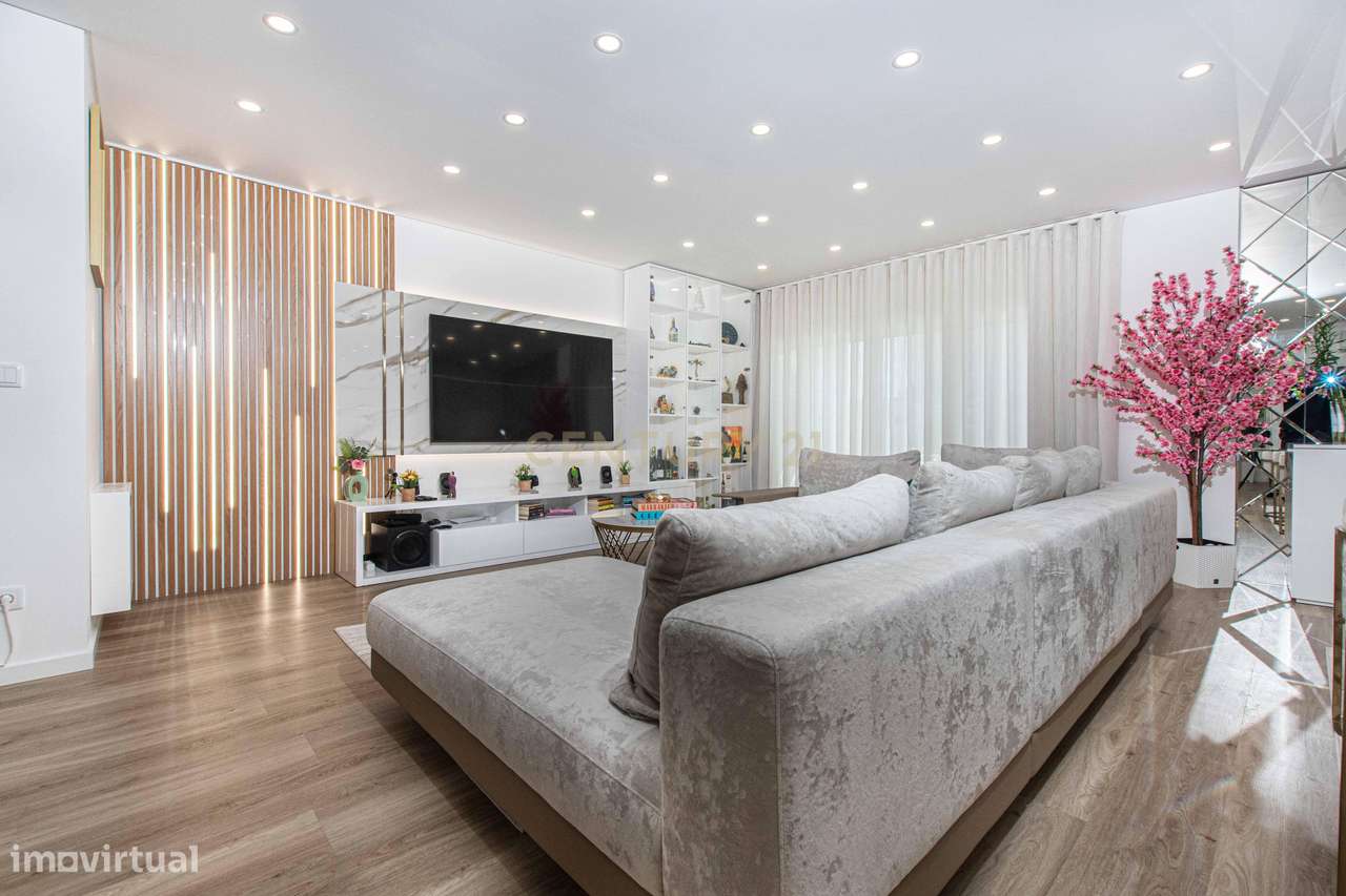 Apartamento Collection | T3 Premium Semi-Novo, Totalmente Mobilado, co-6
