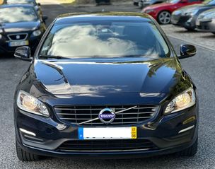 Volvo V60 2.4 D6 Momentum AWD Phev