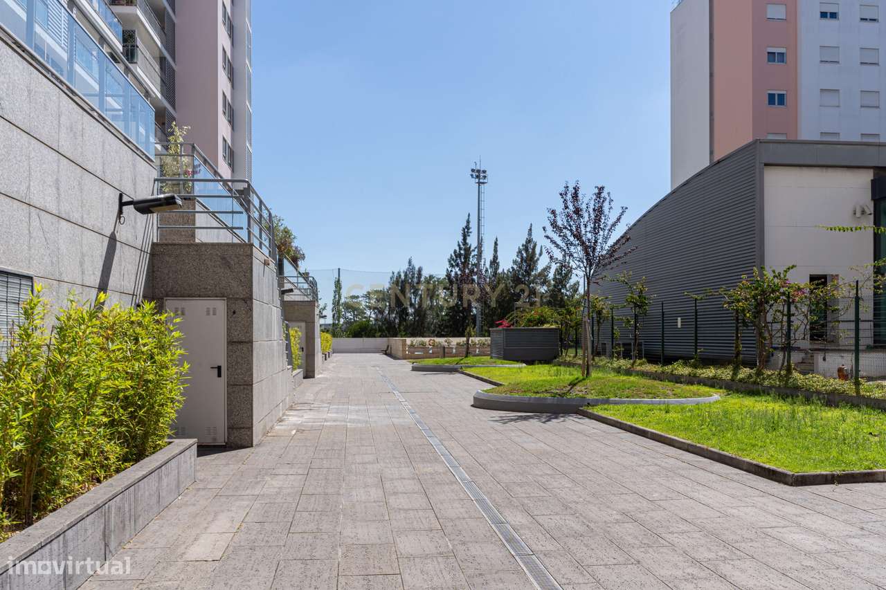 T1 em Condomínio Privado na Quinta dos Barros em Lisboa-15