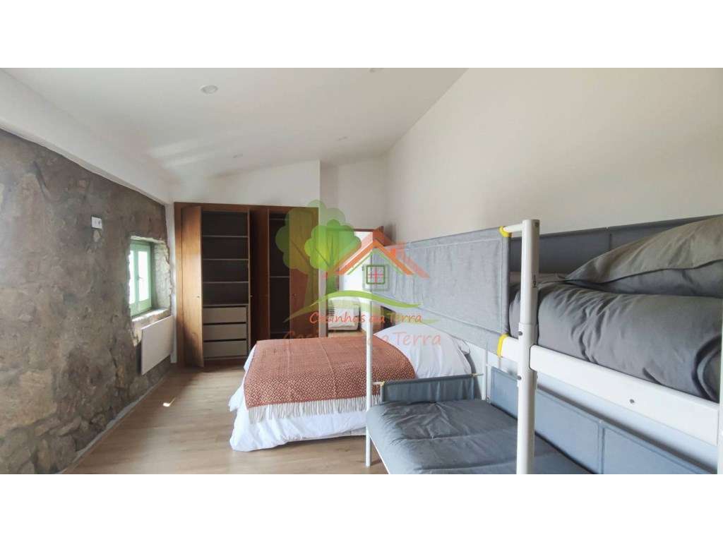 Terreno rústico com vista de mar e casa-6