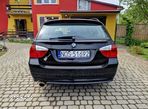 BMW Seria 3 318i - 4