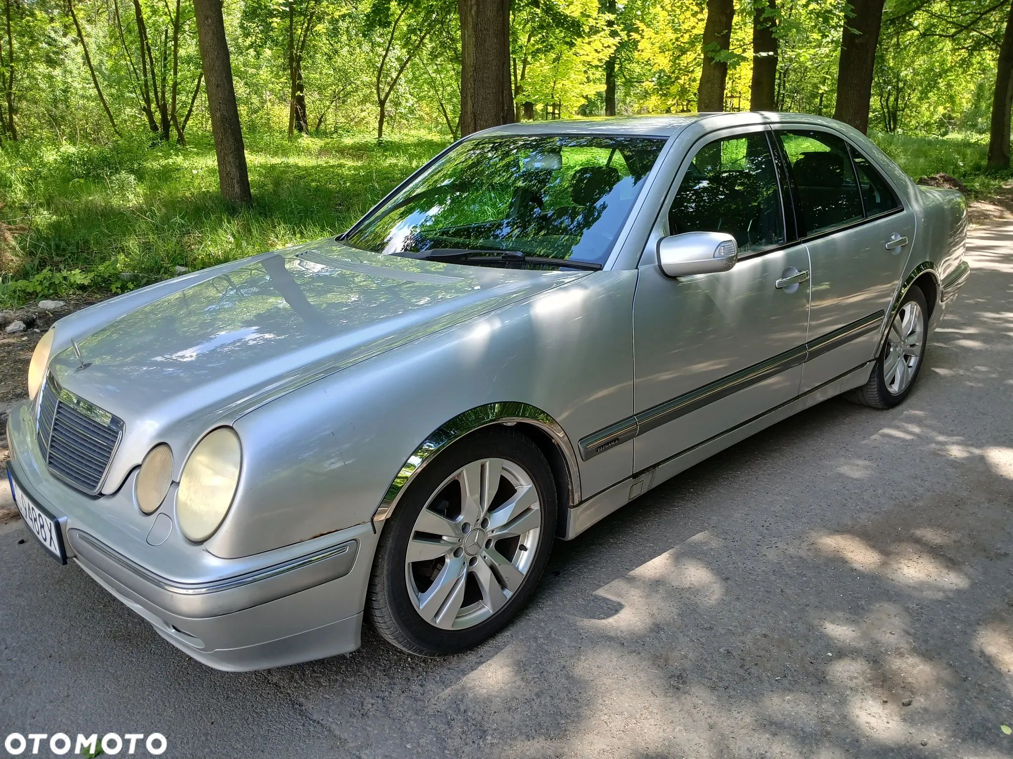 Mercedes-Benz Klasa E 240 Elegance - 1