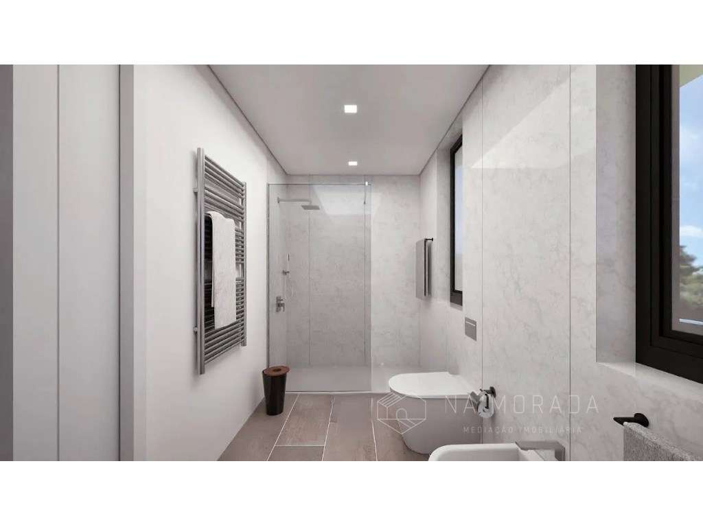 Apartamento T3 com duas frentes e duas varandas no Empreendimento L...-21