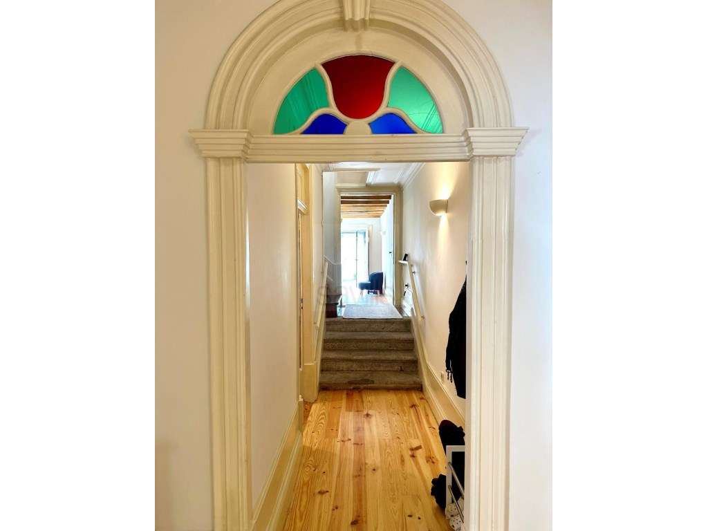 Moradia V3 com charme, luz e localização de excelência - Foz do Douro - Grande imagem: 3/11