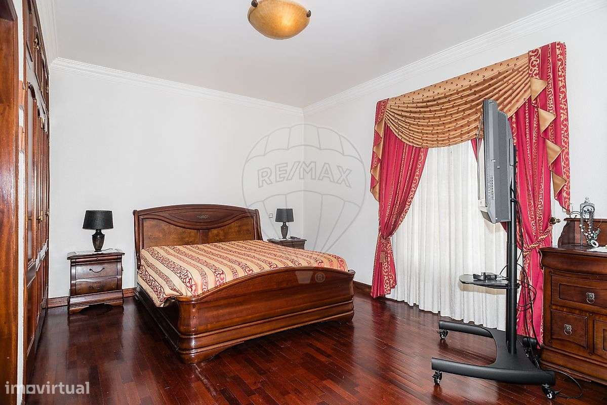 Moradia T4 para venda - Grande imagem: 4/35