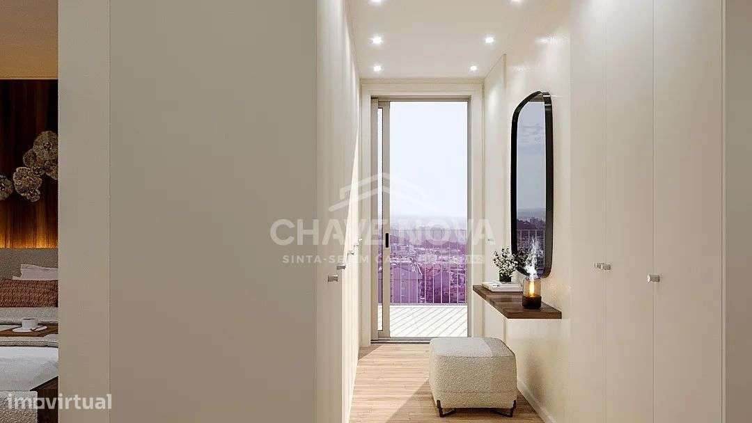 Apartamento T3 à venda na Rua de Bustes, 954-6