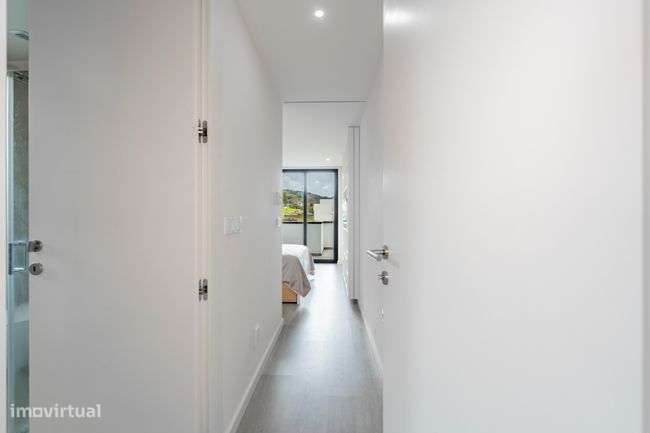 MORADIA GEMINADA T4+1, 4 Suites em PALMEIRA, BRAGA-23