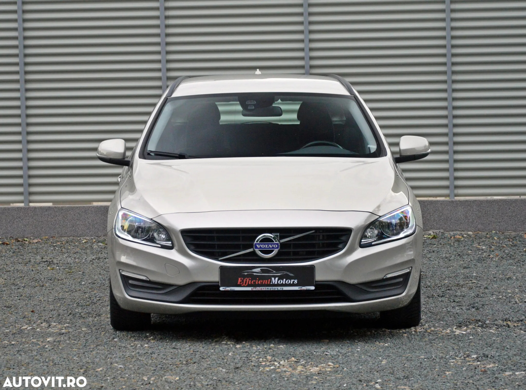 Volvo V60 D2 Geartronic Kinetic - 13