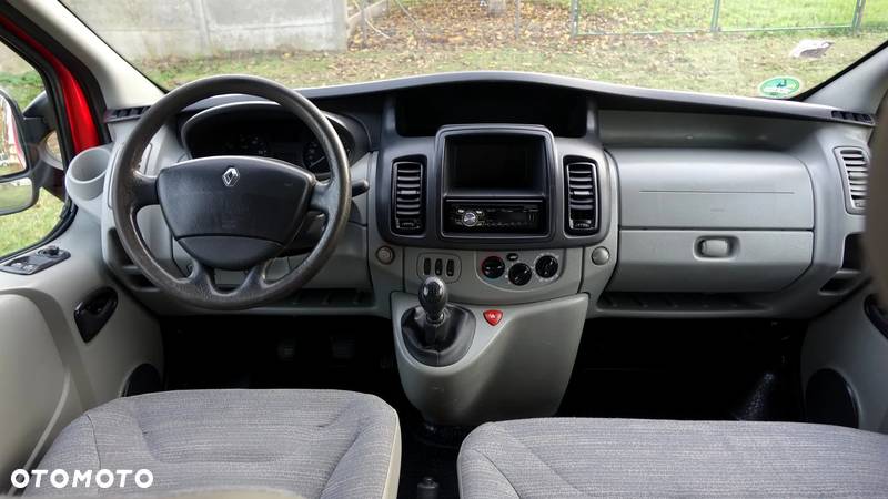 Renault TRAFIC - 18