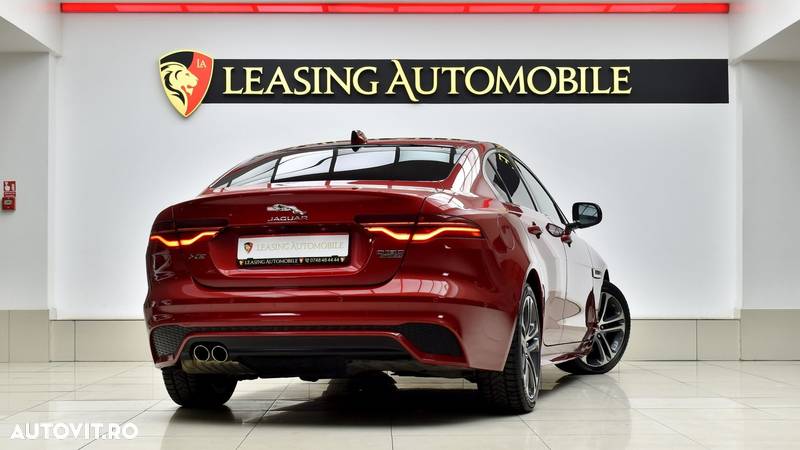 Jaguar XE 2.0 AWD R-Sport - 5