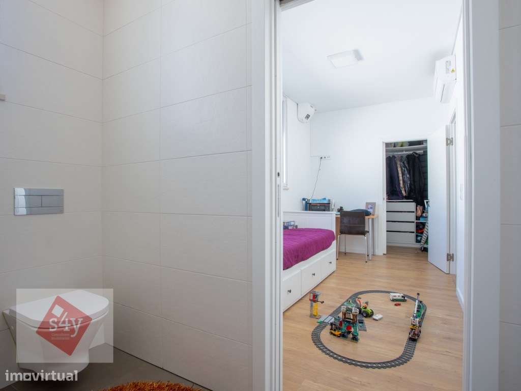 Moradia em Belverde - Piscina e Garagem!-24
