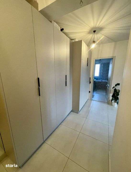 Apartament spatios 2 camere decomandate, 56mp, zona Eroilor - Imagine principală: 3/7