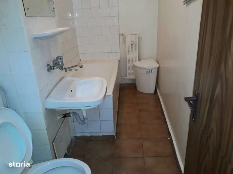 Lacul Tei, Parc, Universitatea Tehnica de Constructii, semistradal-14