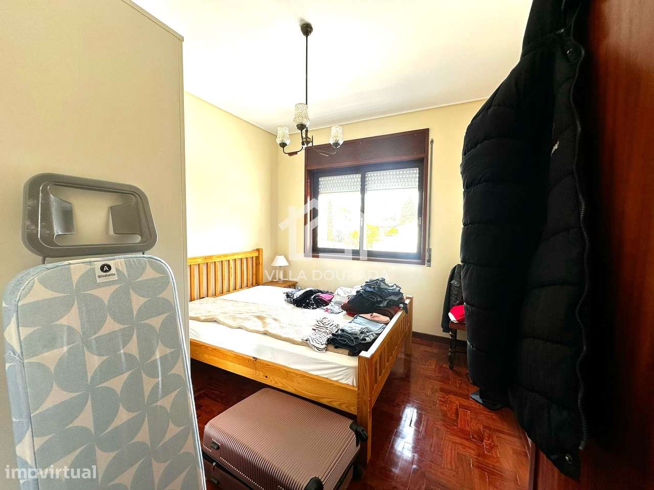 Moradia de 3 pisos em Campanhã, Porto: Espaço, conforto e localização-4