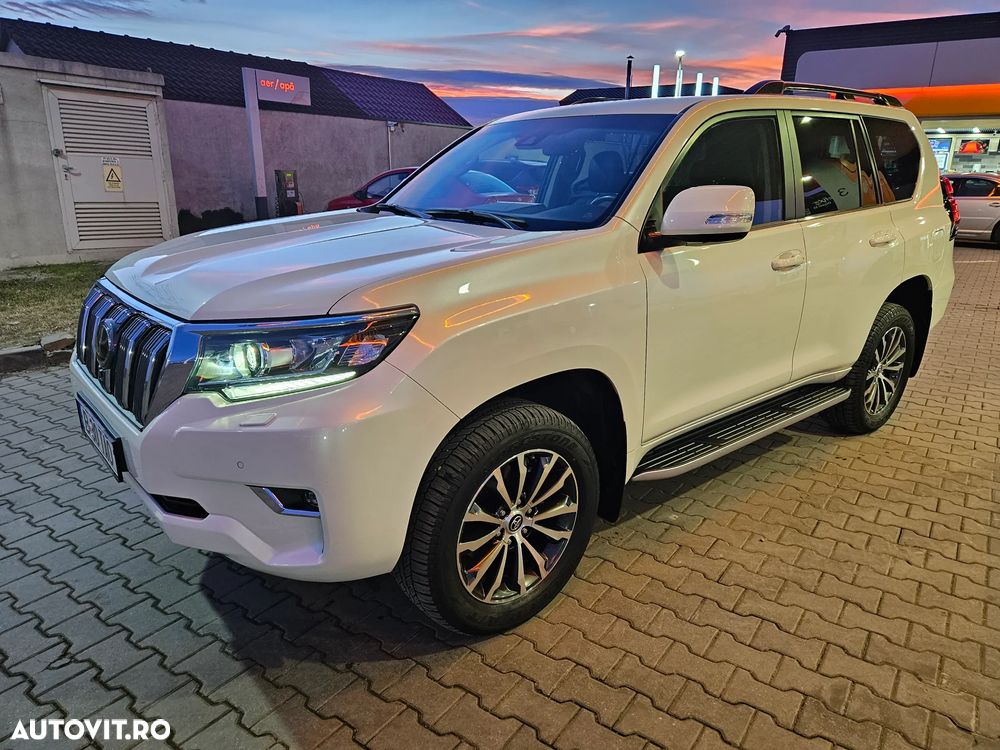 Second hand Toyota Land Cruiser - 42 900 EUR, 62 400 km - Autovit