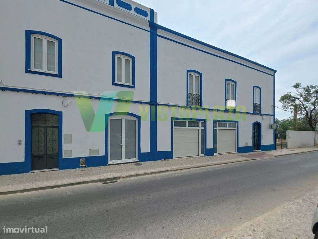 Moradia no Centro Histórico de Portimão composta por duas moradias ...-1