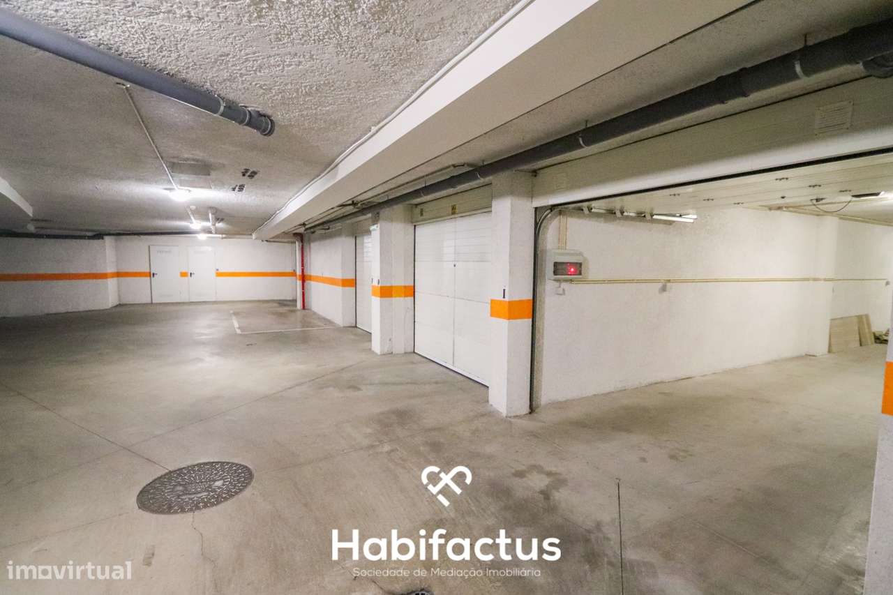 Apartamento T3+2 com Varandas e Terraço em Viseu-39