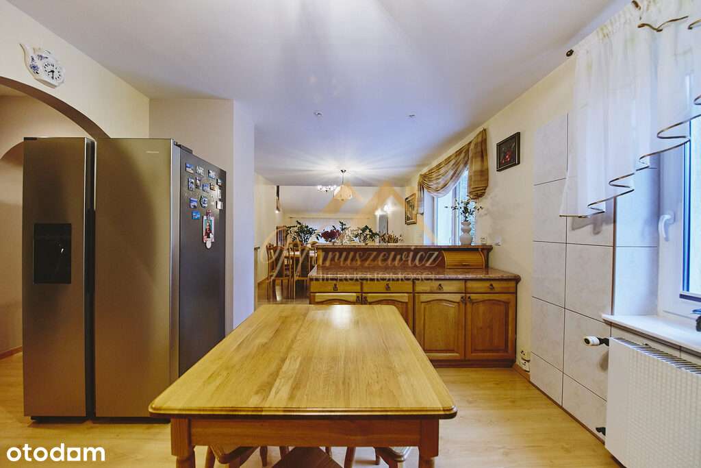 Dom z pompą ciepła i fotowoltaiką | Duża działka-8