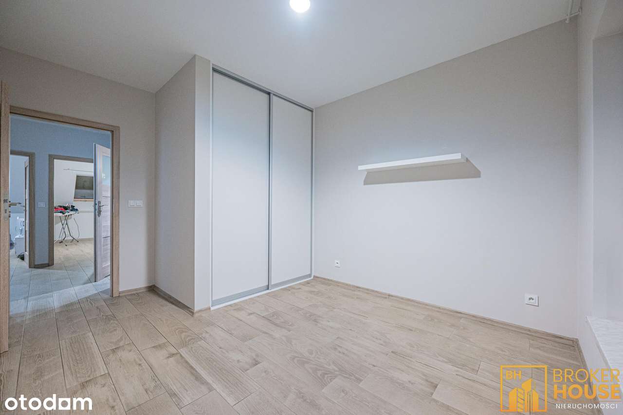 WYJĄTKOWY DOM W ZABUDOWIE BLIŹNIACZEJ-10