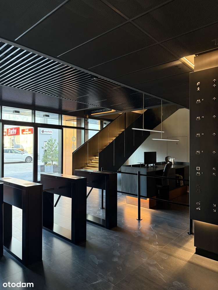 Nowoczesny lokal biurowy z parkingiem-1