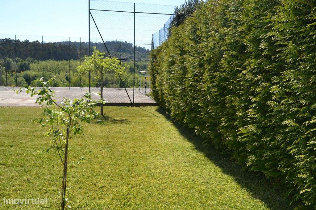 Tipologia T6, com 356m2 de área de habitação-9