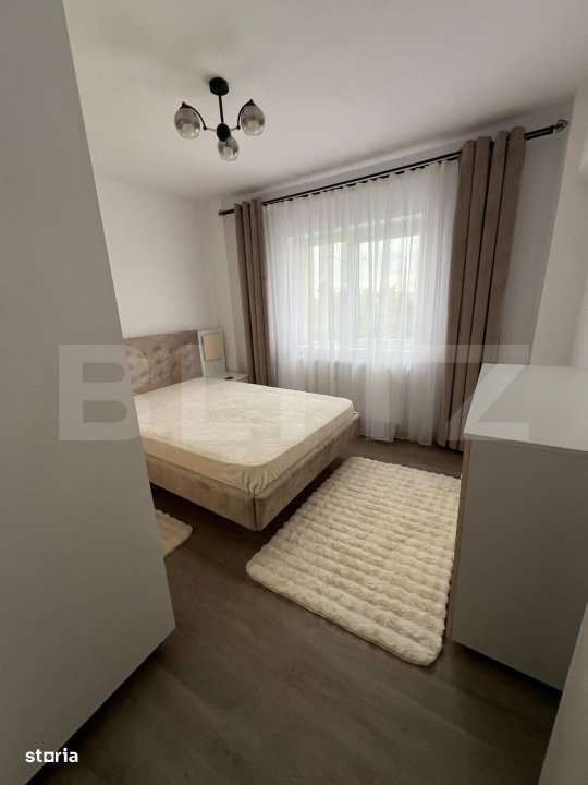 Apartament de vanzare, cu 2 camere, 59 mp, zona Strand - Imagine principală: 3/10