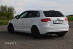 Audi A3 1.6 TDI Sportback S line Sportpaket - 10