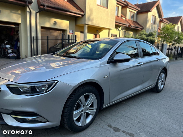 Opel Insignia - 2