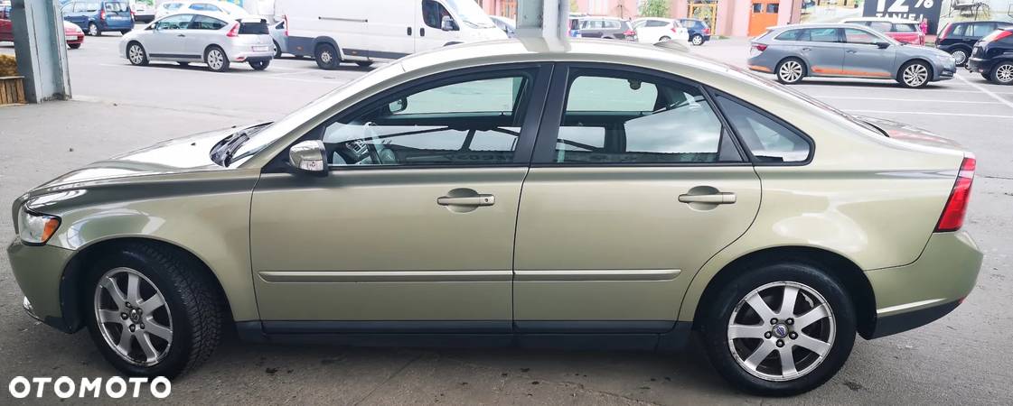 Volvo S40 2.0D Kinetic - 4