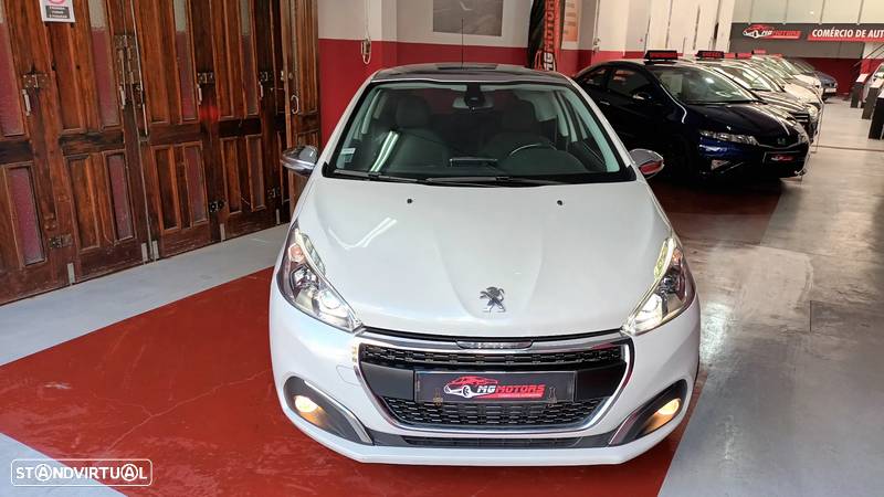 Peugeot 208 1.2 PureTech Allure - 21