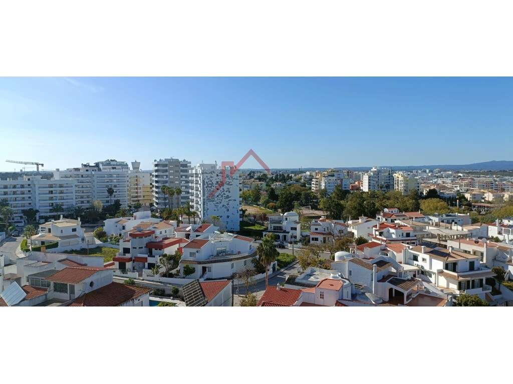 Apartamento T3 usado com elevador e garagem em Portimão, centro da ...-28