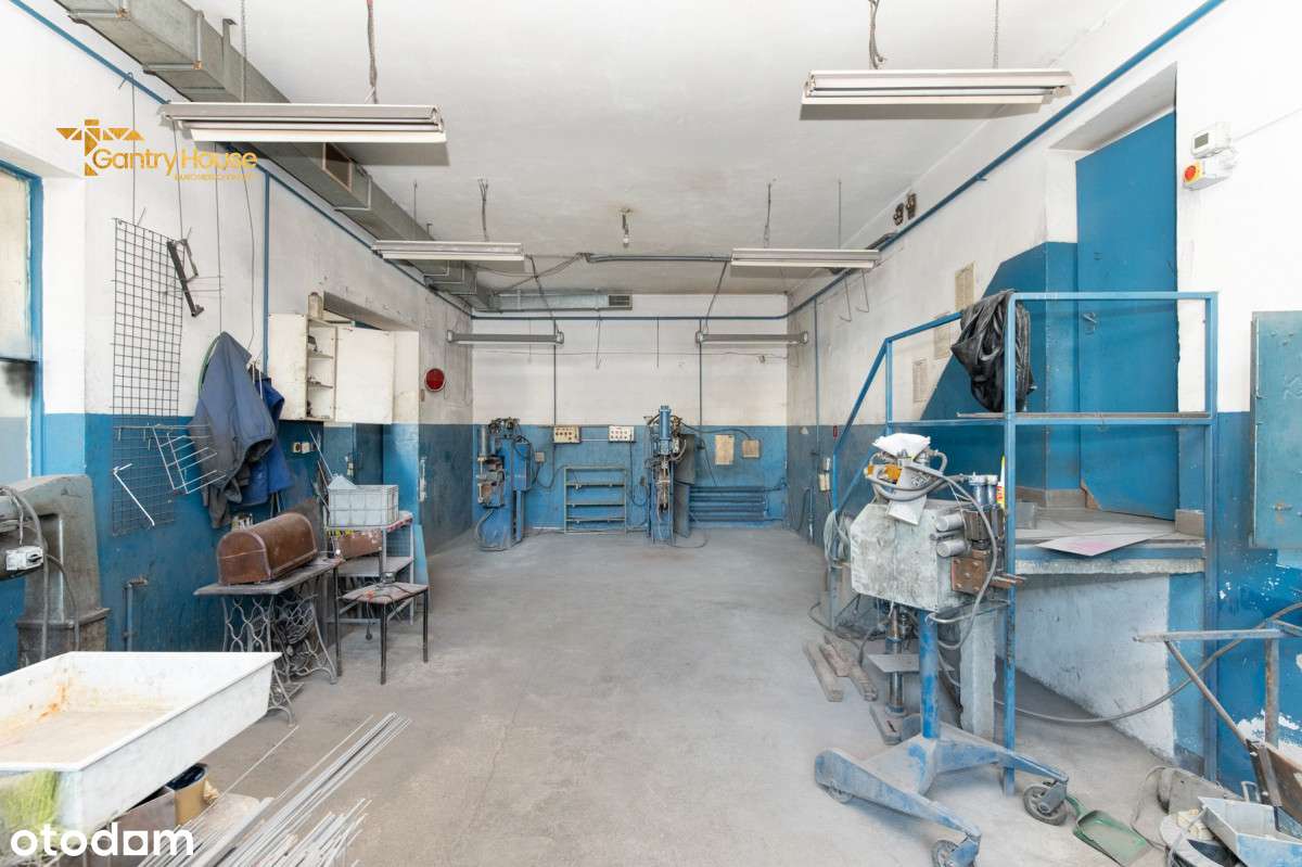 Lokal usługowy z komfortowym, dużym mieszkaniem-19