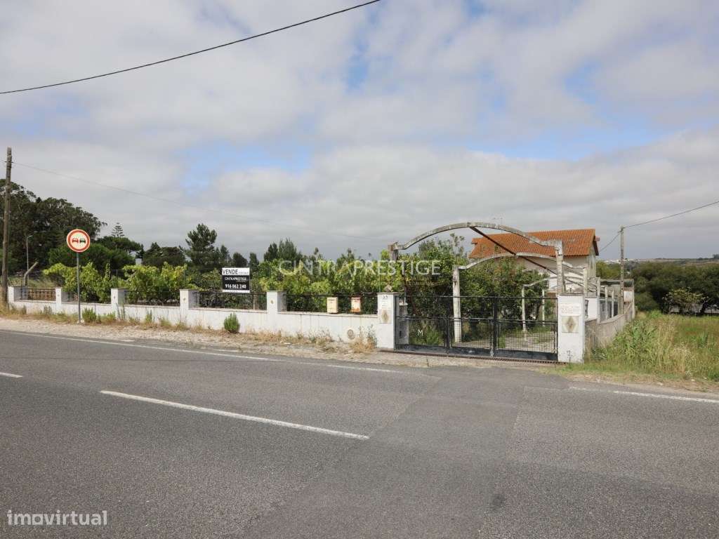 Moradia Isolada de 7 Assoalhadas em Montelavar - Sintra-34