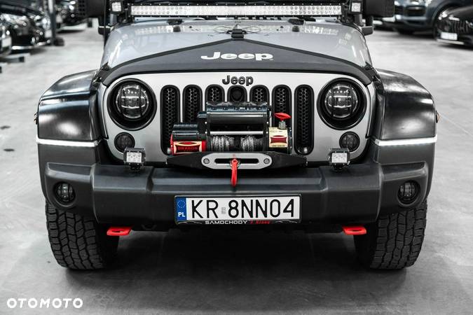 Jeep Wrangler - 13