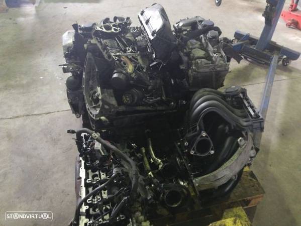 Motor Mercedes C220 - para peças (coletores, turbo, egr, etc) - 2